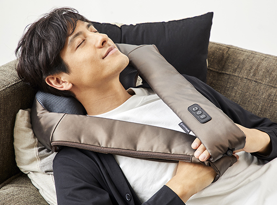 New model “3D NECK MASSAGER S” which evolved | DOCTORAIR