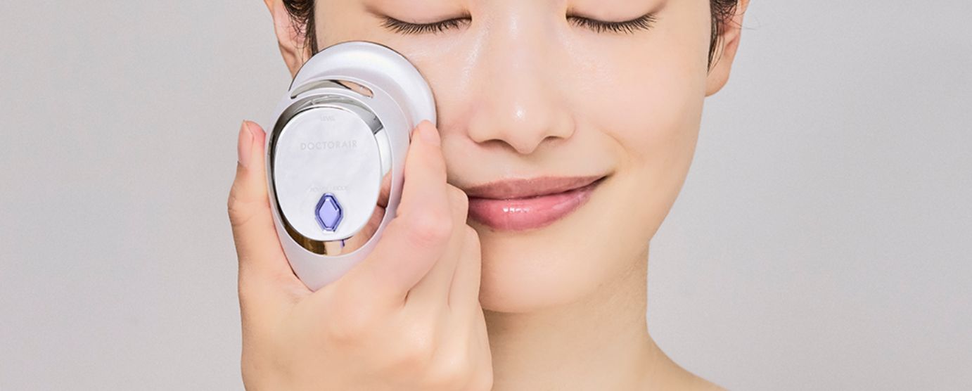 上唇挙筋・口角下制筋