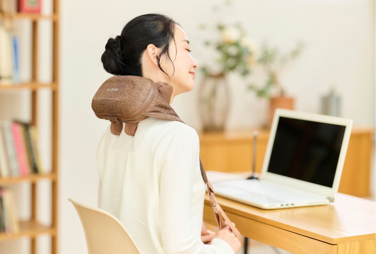 デスクワークの合間に使用するシーン
